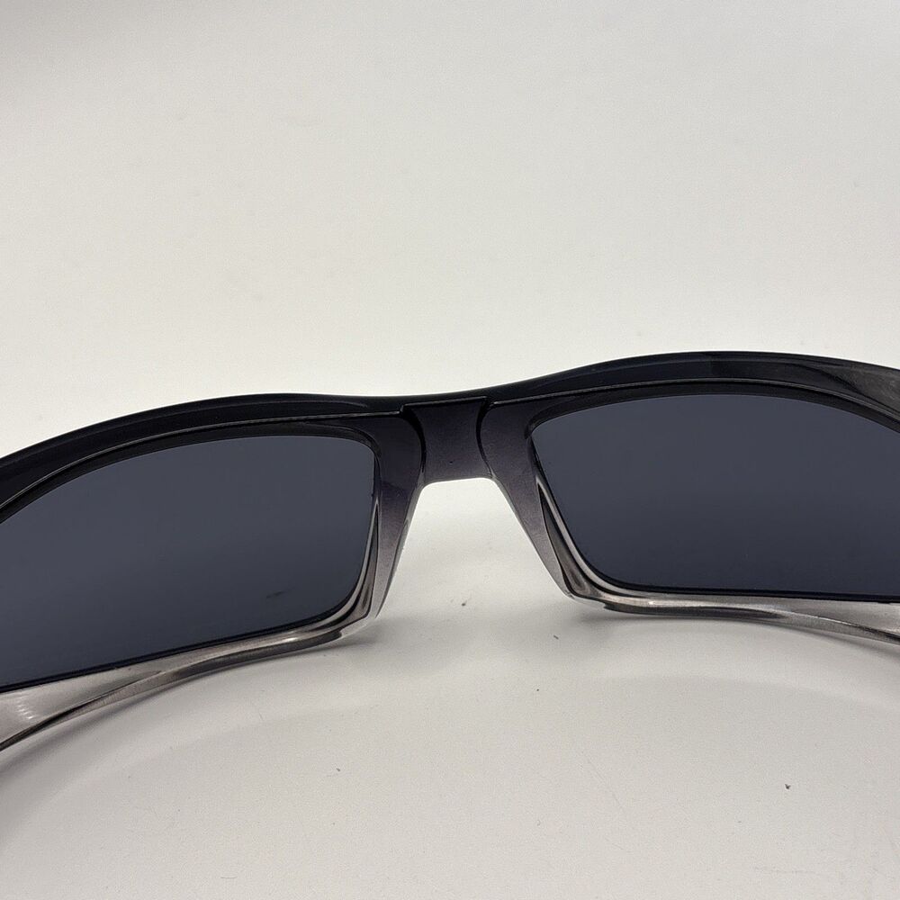 Vintage SPY Optic Wrap Sunglasses Made in Italy Black Frame Grey Lens - Picture 14 of 14